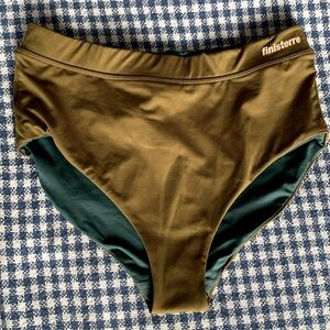 Finisterre reversible bikini bottoms never worn